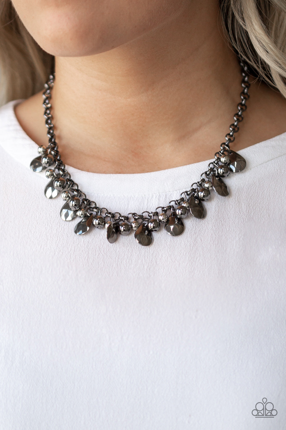 Stage Stunner - Black Paparazzi Necklace