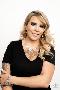 Hollywood Hills Paparazzi Necklace
