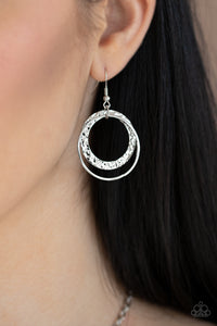 Metro Eclipse - Silver Paparazzi Necklace