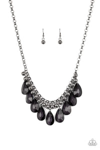 Fashionista Flair - Black Paparazzi Necklace - Glam4love
