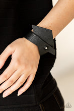 Load image into Gallery viewer, PIECE Offering - Black Paparazzi Bracelet
