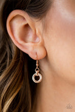 Load image into Gallery viewer, Going In Circles - Rose Gold Paparazzi Necklace - Glam4love