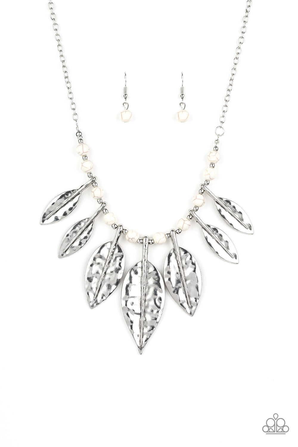 Highland Harvester - White Paparazzi Necklace - Glam4love