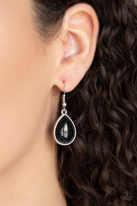 Drop Zone - black Paparazzi Necklace - Glam4love