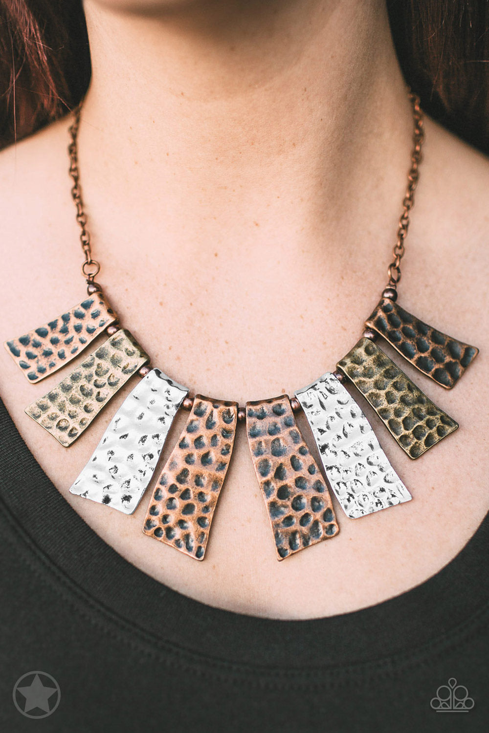 A fan of the Tribe - Multi Paparazzi Necklace - Glam4love